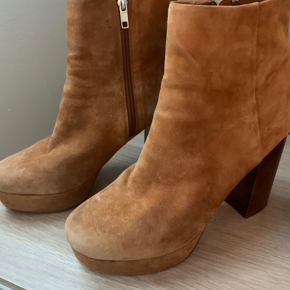 Steve Madden platform heeled boots